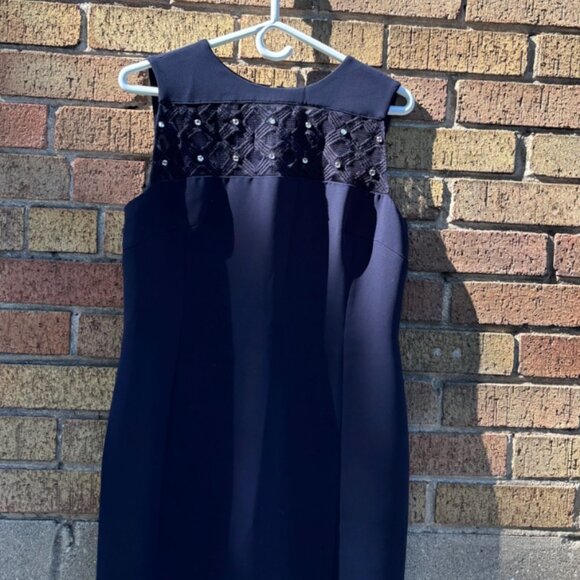 80's Navy Sleeveless Dress with Embellished Bodice – Evan Picone - Picture 2 of 2